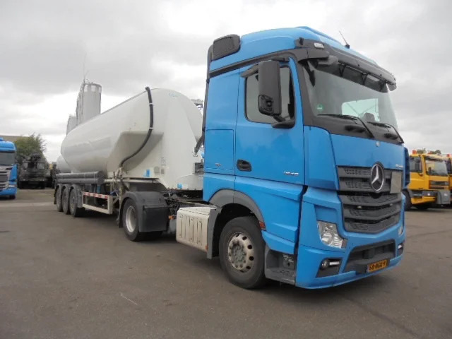 Mercedes-Benz Actros 1842 + FELDBINDER - Tractor: foto 2 Mercedes-Benz Actros 1842 + FELDBINDER - Tractor: foto 2