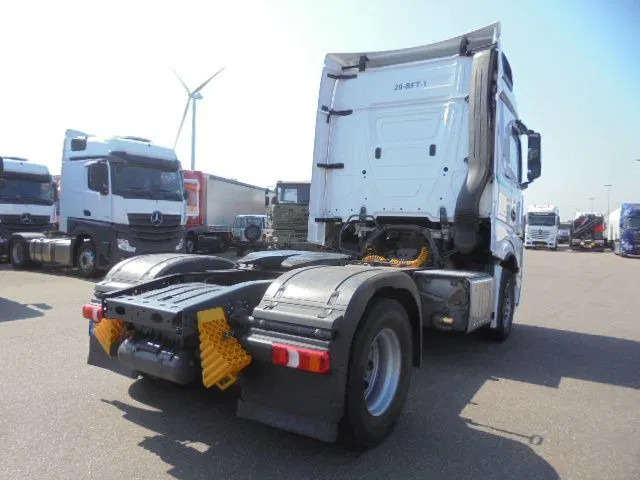Mercedes-Benz Actros 1843 - Tractor: foto 4 Mercedes-Benz Actros 1843 - Tractor: foto 4