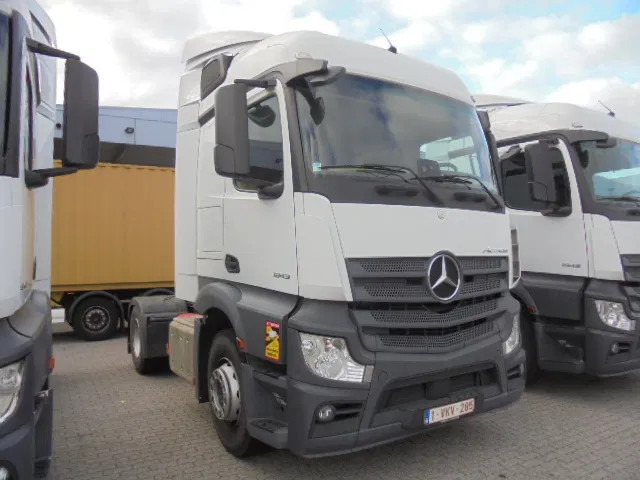Mercedes-Benz Actros 1943 BELGIUM REGISTRATION - Tractor: foto 3 Mercedes-Benz Actros 1943 BELGIUM REGISTRATION - Tractor: foto 3