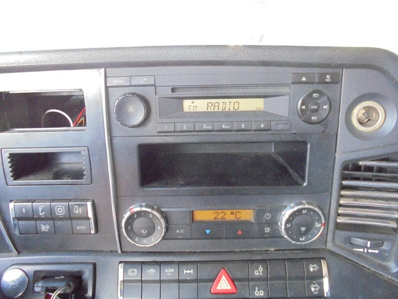 Tractor Mercedes-Benz Actros 2542 6X2 GEARBOX PROBLEM: foto 15 Tractor Mercedes-Benz Actros 2542 6X2 GEARBOX PROBLEM: foto 15