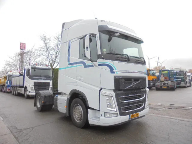 Volvo FH 420 NL TRUCK APK 09-26 - Tractor: foto 3 Volvo FH 420 NL TRUCK APK 09-26 - Tractor: foto 3
