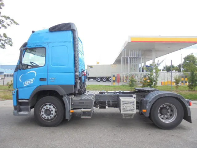 Volvo FM FM 330 TRS KOELUNIT NL TRUCK TUV-APK 19-12-2025 - Tractor: foto 2 Volvo FM FM 330 TRS KOELUNIT NL TRUCK TUV-APK 19-12-2025 - Tractor: foto 2