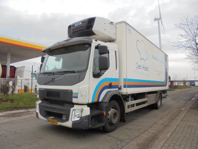 Volvo FE 250 CHEREAU - Camião isotérmico: foto 1 Volvo FE 250 CHEREAU - Camião isotérmico: foto 1