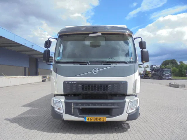 Volvo FE 260 NL TRUCK + APK 03-2026 - Camião furgão: foto 2 Volvo FE 260 NL TRUCK + APK 03-2026 - Camião furgão: foto 2