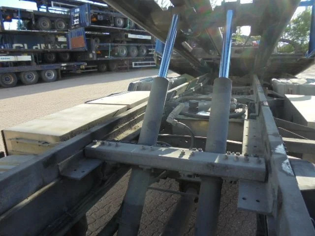 Caminhão reboque Volvo FE 280: foto 14