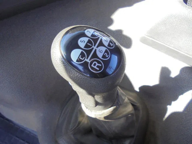 Camião com sistema de cabo Volvo FM 260 MANUAL GEAR NL TRUCK: foto 12