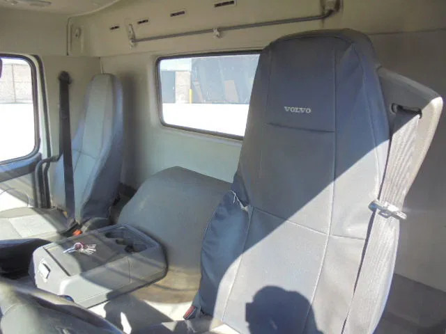 Camião com sistema de cabo Volvo FM 260 MANUAL GEAR NL TRUCK: foto 15