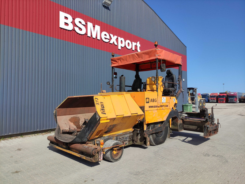 ABG Titan 273 ABG - wheel asphalt paver - Acabadora: foto 1 ABG Titan 273 ABG - wheel asphalt paver - Acabadora: foto 1