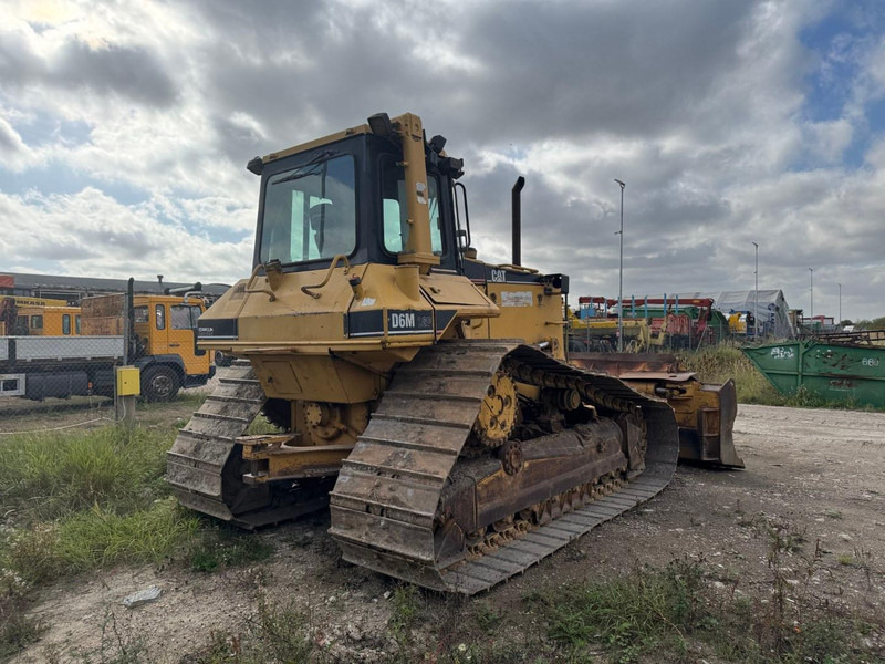 Caterpillar D6M - Buldôzer: foto 3 Caterpillar D6M - Buldôzer: foto 3
