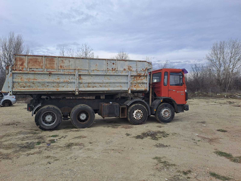 MAN 32.331 dump truck - Camião basculante: foto 2 MAN 32.331 dump truck - Camião basculante: foto 2