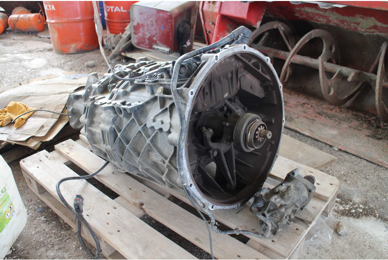 MAN ZF 12 AS 2130TD gearbox for MAN truck tractor - Caixa de velocidade por Camião: foto 1 MAN ZF 12 AS 2130TD gearbox for MAN truck tractor - Caixa de velocidade por Camião: foto 1