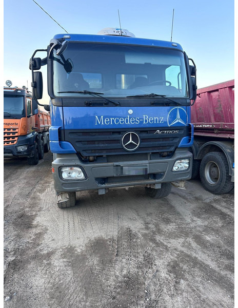 Mercedes-Benz Actros 4146, 8x6 - Camião basculante: foto 4 Mercedes-Benz Actros 4146, 8x6 - Camião basculante: foto 4