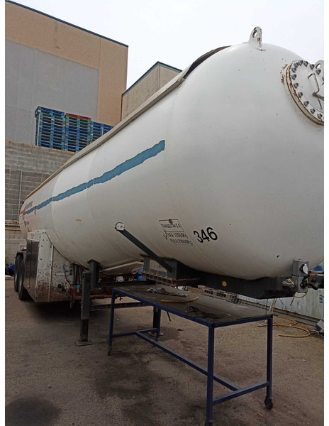 ACERBI Eurotechnika 41490 Spring-Spring. gas tank trailer - Semi-reboque: foto 2 ACERBI Eurotechnika 41490 Spring-Spring. gas tank trailer - Semi-reboque: foto 2