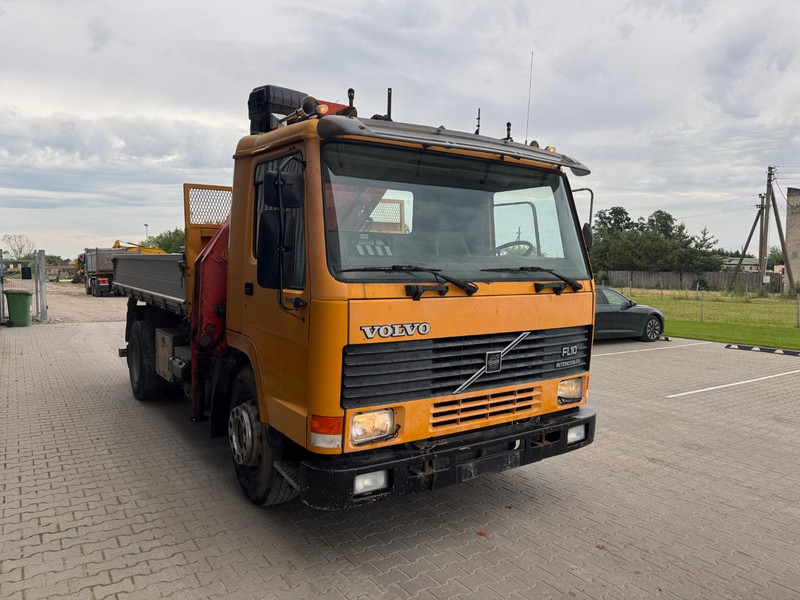 Volvo FL 10 + Palfinger PK 105 B - 3 - Camião basculante, Camião grua: foto 2 Volvo FL 10 + Palfinger PK 105 B - 3 - Camião basculante, Camião grua: foto 2