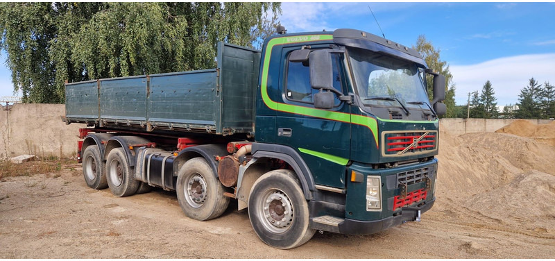 Volvo FM 12 - Camião com sistema de cabo: foto 2 Volvo FM 12 - Camião com sistema de cabo: foto 2