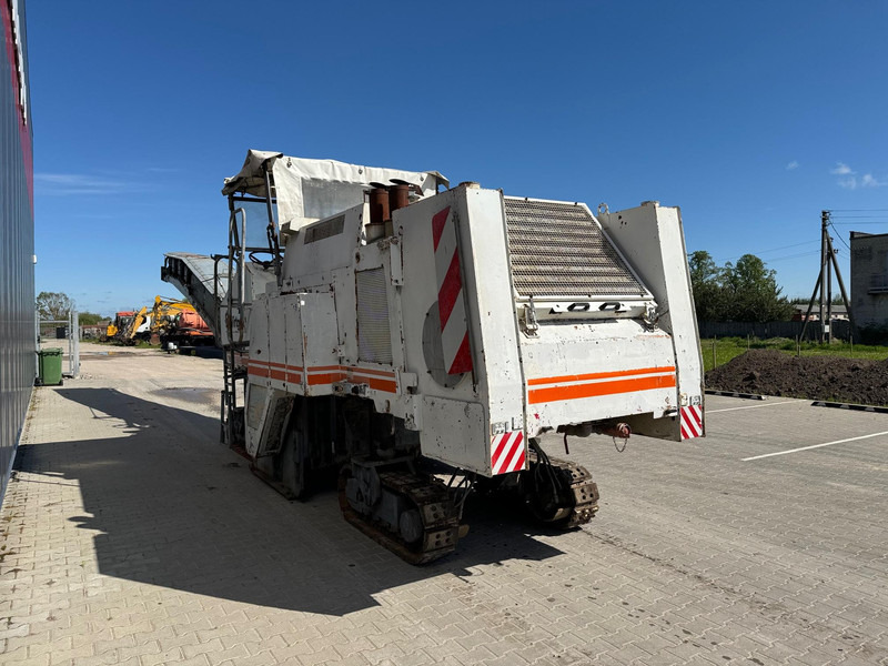Wirtgen 2000 DC - Máquina de asfalto: foto 2 Wirtgen 2000 DC - Máquina de asfalto: foto 2