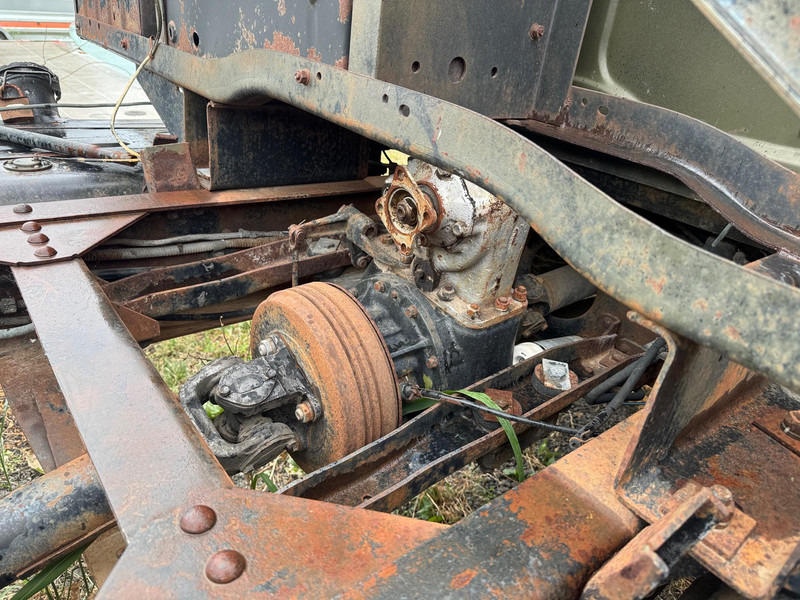 ZIL 131, 6X6 - Camião chassi: foto 5 ZIL 131, 6X6 - Camião chassi: foto 5