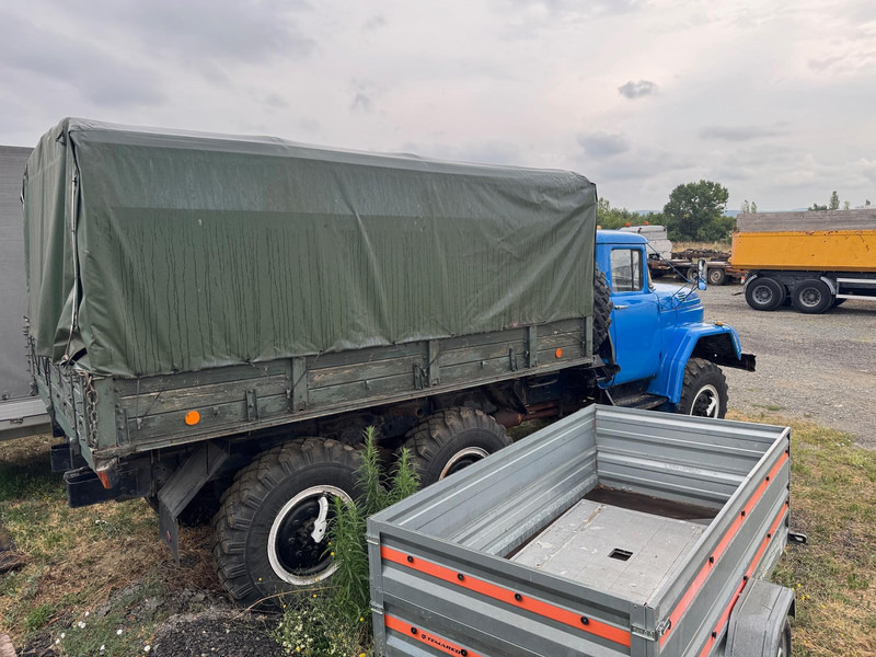 ZIL 131, 6x6 low mileage - Camião de lona: foto 3 ZIL 131, 6x6 low mileage - Camião de lona: foto 3