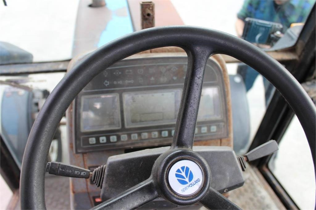 Trator Ford 6640 2WD: foto 10