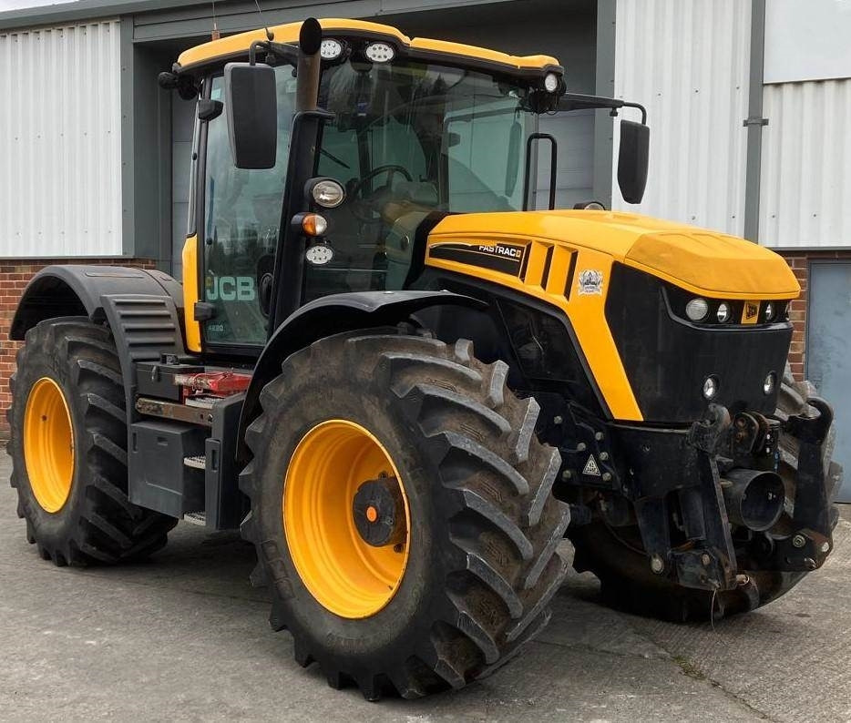 JCB 4220 Fastrac - Trator: foto 1 JCB 4220 Fastrac - Trator: foto 1