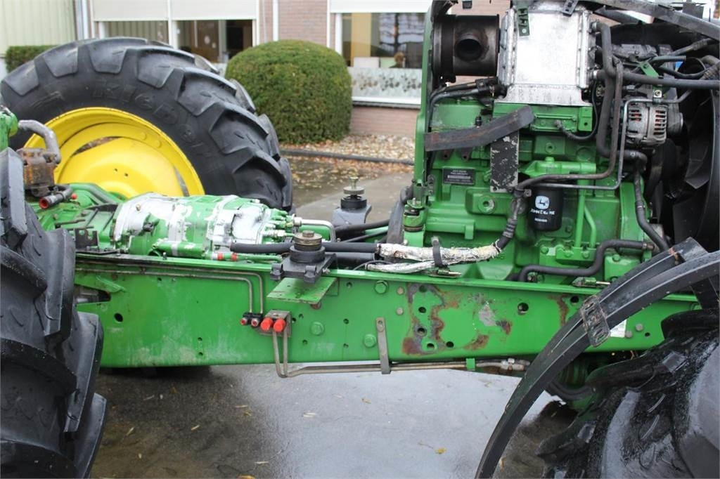 John Deere 6000- 30 4 cyl. - Trator: foto 2 John Deere 6000- 30 4 cyl. - Trator: foto 2