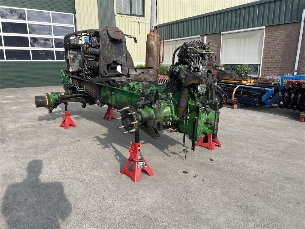 John Deere 6130r - Trator: foto 2 John Deere 6130r - Trator: foto 2