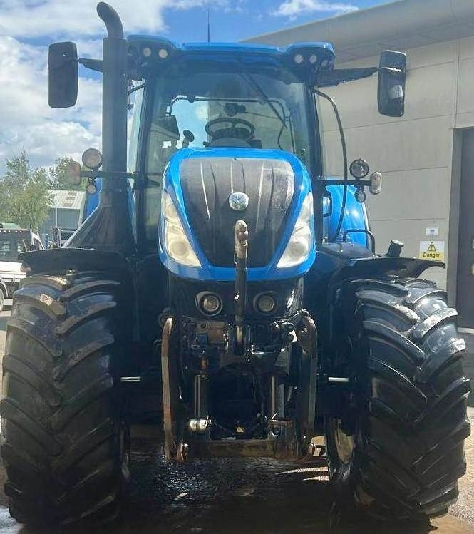 New Holland T 7.290 HD - Trator: foto 5 New Holland T 7.290 HD - Trator: foto 5