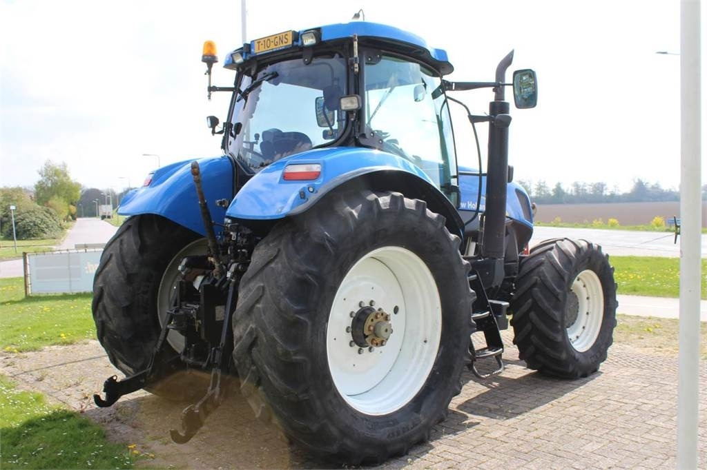 New Holland T7050 - Trator: foto 3 New Holland T7050 - Trator: foto 3