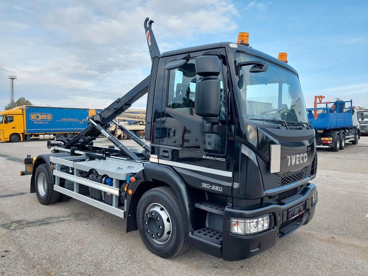 Iveco Eurocargo 120E22 - SOFORT verfügbar - Camião polibenne: foto 2 Iveco Eurocargo 120E22 - SOFORT verfügbar - Camião polibenne: foto 2