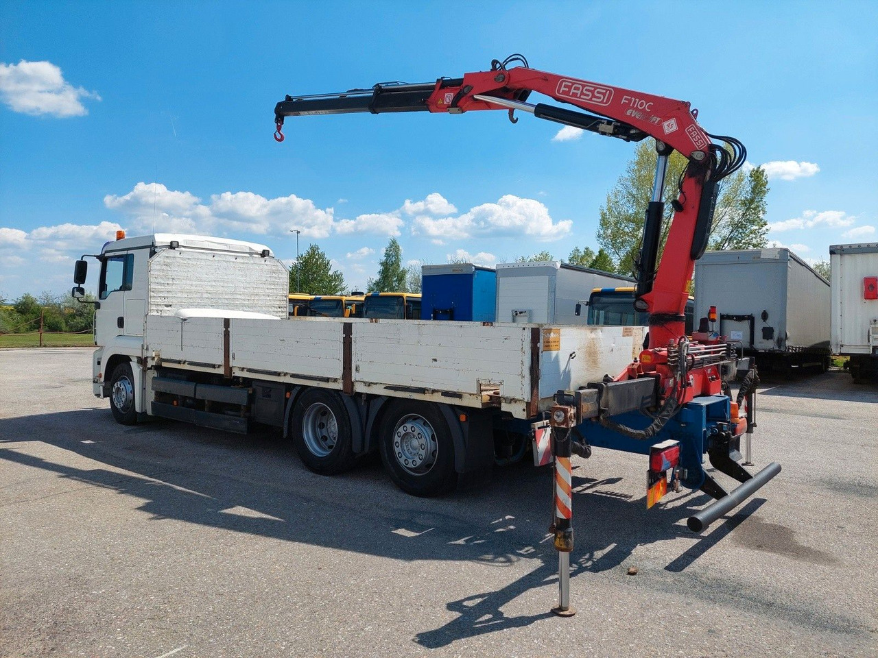 MAN GA 26.320 6X2-2 BL + Kran Fassi F110AC22 - Camião de caixa aberta/ Plataforma, Camião grua: foto 3 MAN GA 26.320 6X2-2 BL + Kran Fassi F110AC22 - Camião de caixa aberta/ Plataforma, Camião grua: foto 3
