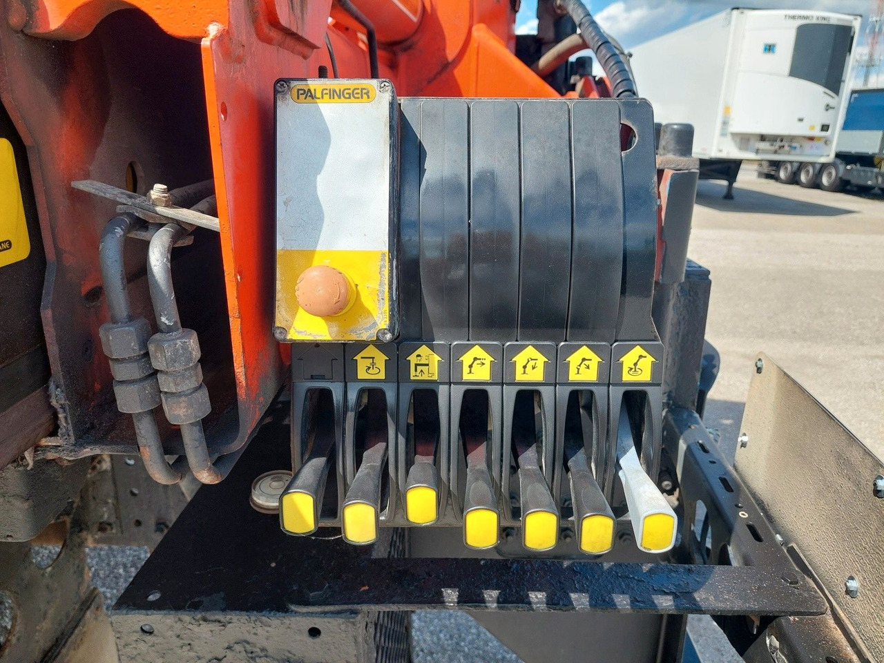 Leasing de  Renault Premium DXI R450.26 HR Palfinger PK 15.500 Renault Premium DXI R450.26 HR Palfinger PK 15.500: foto 11