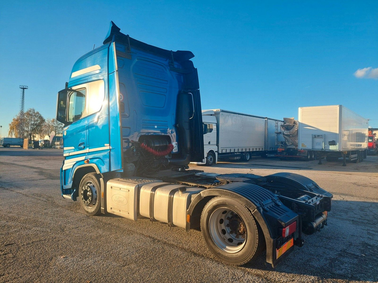 Ford F-Max 1850 LL - Tractor: foto 3 Ford F-Max 1850 LL - Tractor: foto 3