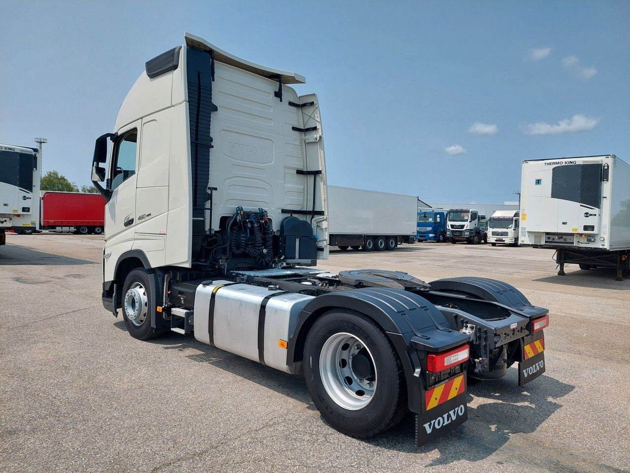 Volvo FH 13 Globetrotter XL 460 I-SAVE - Tractor: foto 3 Volvo FH 13 Globetrotter XL 460 I-SAVE - Tractor: foto 3
