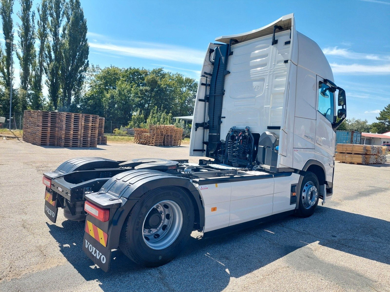 Volvo FH 13 Globetrotter XL 500 - Tractor: foto 4 Volvo FH 13 Globetrotter XL 500 - Tractor: foto 4