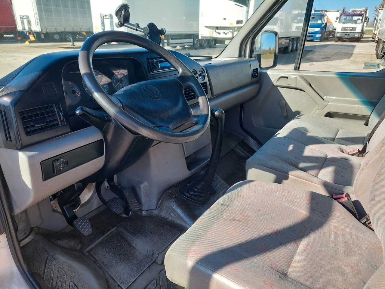 Leasing de Volkswagen LT Kasten-Kombi 35 L2H2 Hochraum Volkswagen LT Kasten-Kombi 35 L2H2 Hochraum: foto 25 Leasing de Volkswagen LT Kasten-Kombi 35 L2H2 Hochraum Volkswagen LT Kasten-Kombi 35 L2H2 Hochraum: foto 25