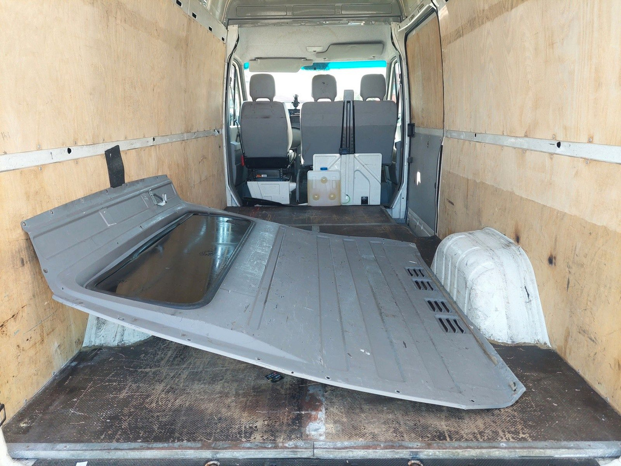 Leasing de Volkswagen LT Kasten-Kombi 35 L2H2 Hochraum Volkswagen LT Kasten-Kombi 35 L2H2 Hochraum: foto 7 Leasing de Volkswagen LT Kasten-Kombi 35 L2H2 Hochraum Volkswagen LT Kasten-Kombi 35 L2H2 Hochraum: foto 7