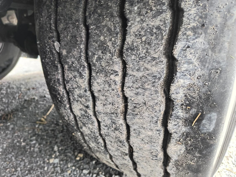 Leasing de ASCA 20 000L FUEL / CARBURANT - 2 COMP ASCA 20 000L FUEL / CARBURANT - 2 COMP: foto 13 Leasing de ASCA 20 000L FUEL / CARBURANT - 2 COMP ASCA 20 000L FUEL / CARBURANT - 2 COMP: foto 13