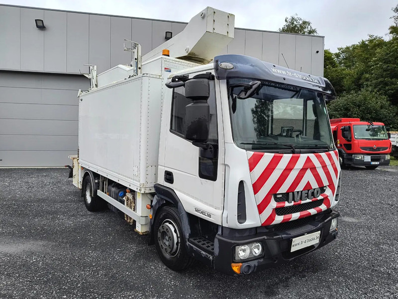 Iveco EuroCargo 120 120E18 + COMET 151TAL (15 m) - Camião: foto 2 Iveco EuroCargo 120 120E18 + COMET 151TAL (15 m) - Camião: foto 2