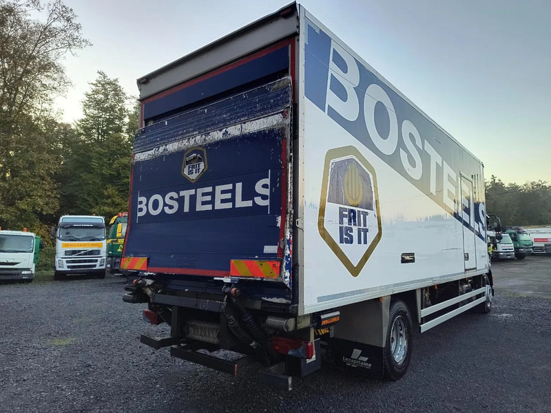 MAN TGM 18.250 2 COMPARTMENTS - 2000KG TAIL LIFT - PROBLEM COOLING UNIT - Camião frigorífico: foto 5 MAN TGM 18.250 2 COMPARTMENTS - 2000KG TAIL LIFT - PROBLEM COOLING UNIT - Camião frigorífico: foto 5