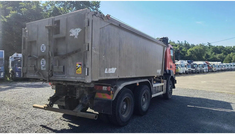 Renault Kerax 380 DXI- EURO 5 - TIPPER- BIG AXLES - Camião basculante: foto 4 Renault Kerax 380 DXI- EURO 5 - TIPPER- BIG AXLES - Camião basculante: foto 4