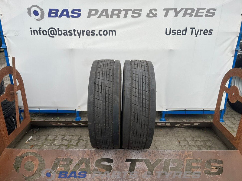 Bridgestone Bridgestone 315/70R22.5 DURAVIS R-STEER002 156/154 M M+S 3PMSF gebruikte set - Pneu por Camião: foto 1 Bridgestone Bridgestone 315/70R22.5 DURAVIS R-STEER002 156/154 M M+S 3PMSF gebruikte set - Pneu por Camião: foto 1