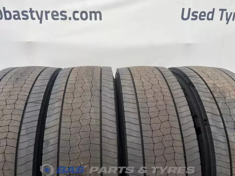 Bridgestone Bridgestone 315/70R22.5 Ecopia Drive Enliten 154/150 M+S 3PMSF gebruikte set - Pneu por Camião: foto 2 Bridgestone Bridgestone 315/70R22.5 Ecopia Drive Enliten 154/150 M+S 3PMSF gebruikte set - Pneu por Camião: foto 2