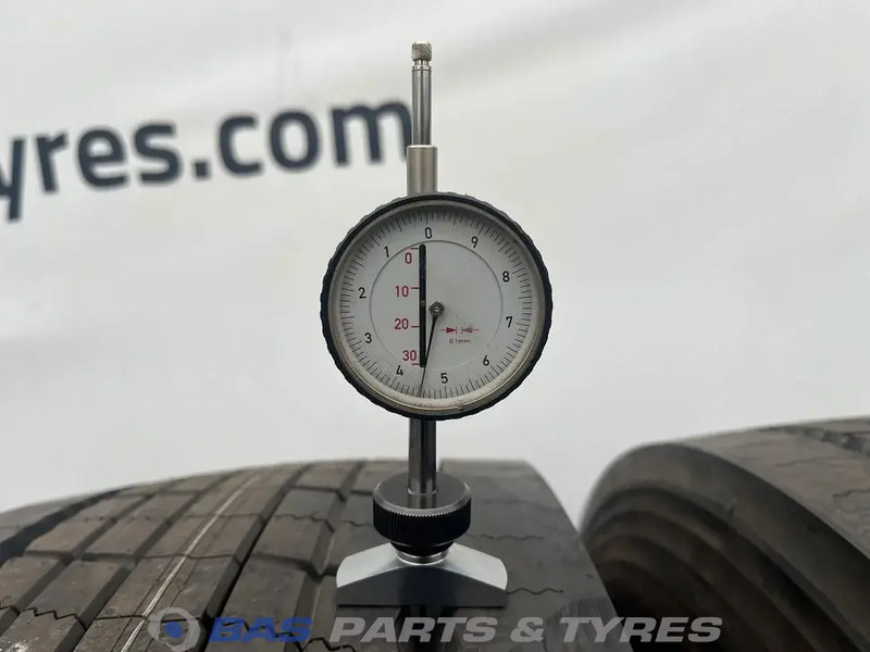 Bridgestone Bridgestone 315/80R22.5 DURAVIS R-STEER002 156/150 M+S 3PMSF gebruikte set - Pneu por Camião: foto 3 Bridgestone Bridgestone 315/80R22.5 DURAVIS R-STEER002 156/150 M+S 3PMSF gebruikte set - Pneu por Camião: foto 3