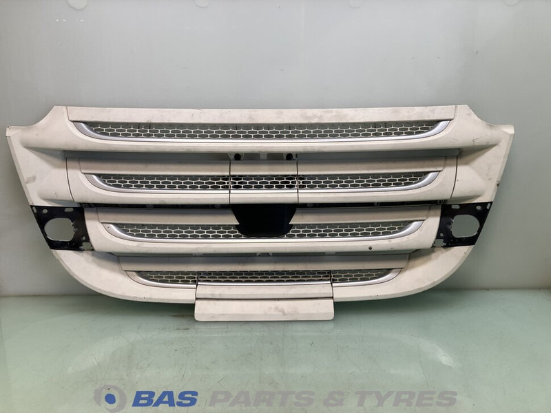 DAF CF Euro 6 - Grade radiador por Camião: foto 1 DAF CF Euro 6 - Grade radiador por Camião: foto 1