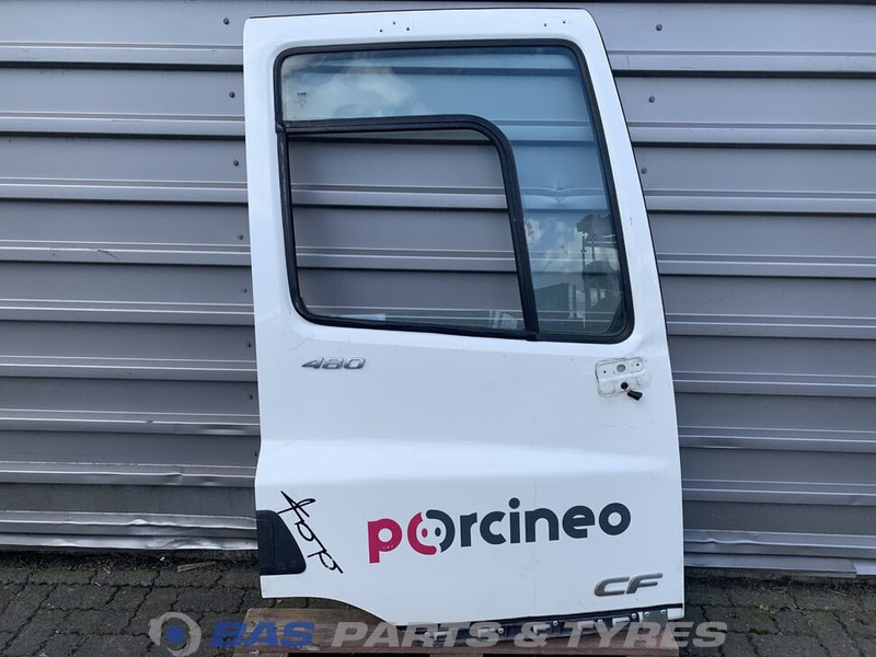 DAF CF Euro 6 - Porta e peças por Camião: foto 1 DAF CF Euro 6 - Porta e peças por Camião: foto 1