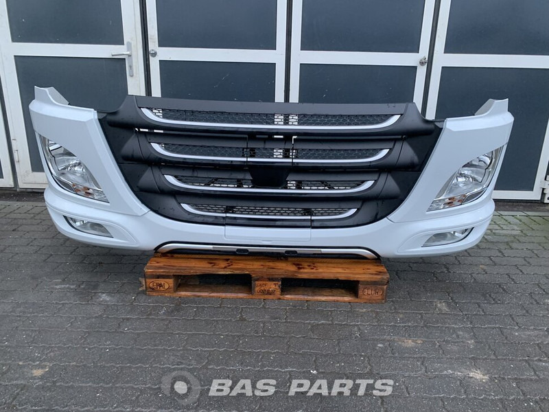 DAF CF Euro 6 - Para-choque por Camião: foto 1 DAF CF Euro 6 - Para-choque por Camião: foto 1
