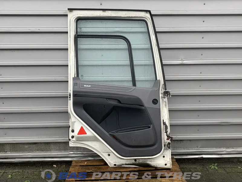 DAF CF (Meerdere types) - Porta e peças por Camião: foto 2 DAF CF (Meerdere types) - Porta e peças por Camião: foto 2