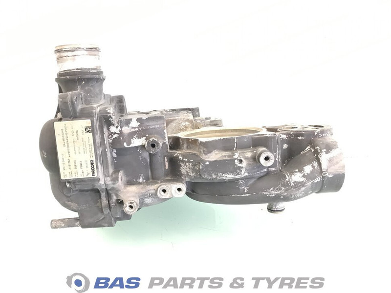 DAF Koelvloeistofpomp DAF 1919875 - Bomba de refrigeração por Camião: foto 2 DAF Koelvloeistofpomp DAF 1919875 - Bomba de refrigeração por Camião: foto 2