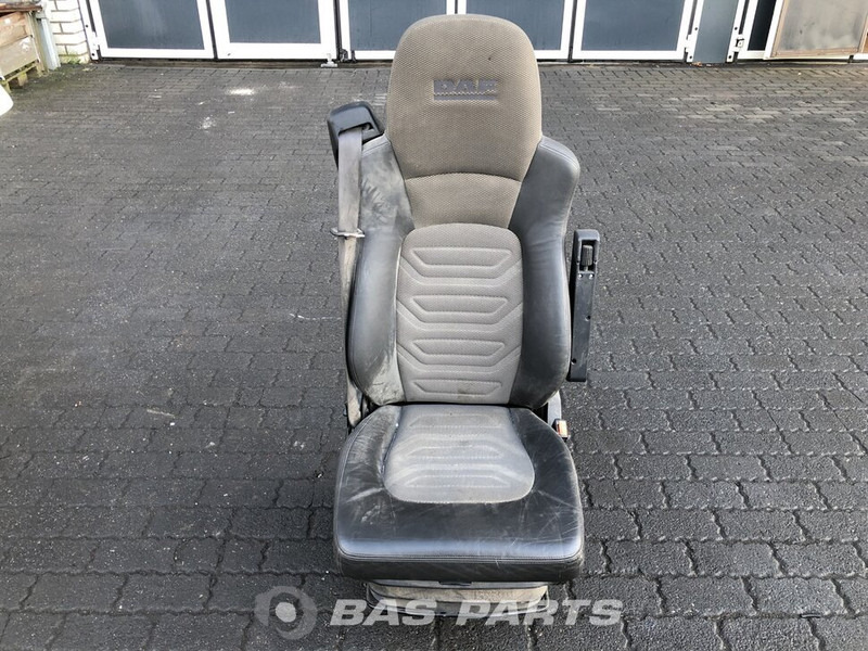 DAF XF105 - Banco por Camião: foto 1 DAF XF105 - Banco por Camião: foto 1