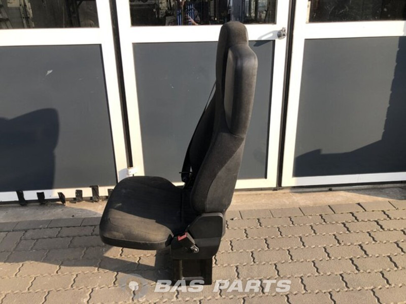 Mercedes-Benz Actros MP4 - Banco por Camião: foto 2 Mercedes-Benz Actros MP4 - Banco por Camião: foto 2